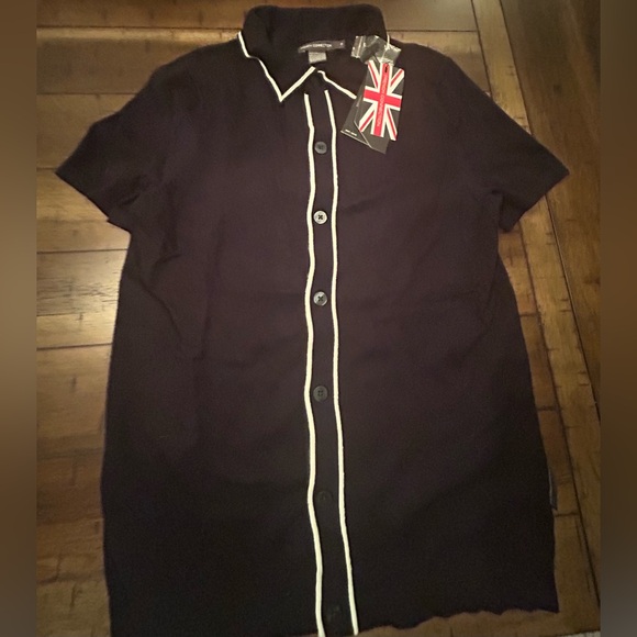 French Connection Navy Blue Short Sleeve Sweater with White Trim - Picture 1 of 5